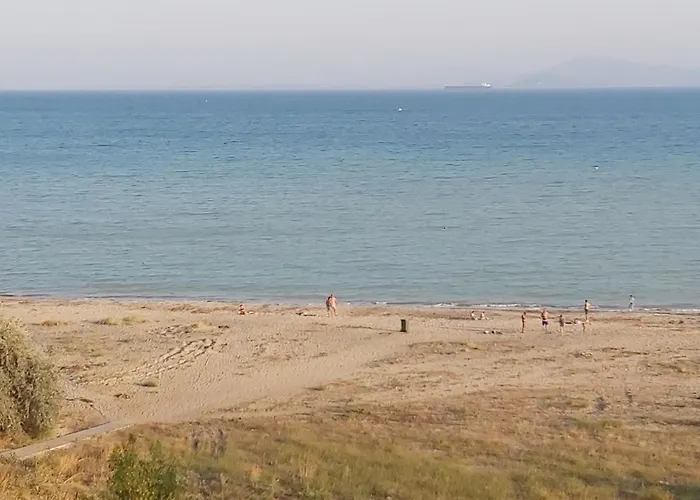 Clara Sea View Апартамент *