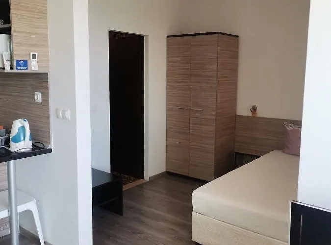 Clara Sea View Apartament Burgas